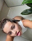 Анкета проститутки Милана - метро Нагатино-Садовники, возраст - 24