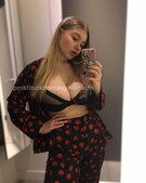 Анкета проститутки Илона - метро Ломоносовский, возраст - 27